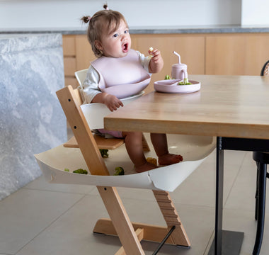 How to Start Solids with Confidence: A Stress-Free Guide for Parents